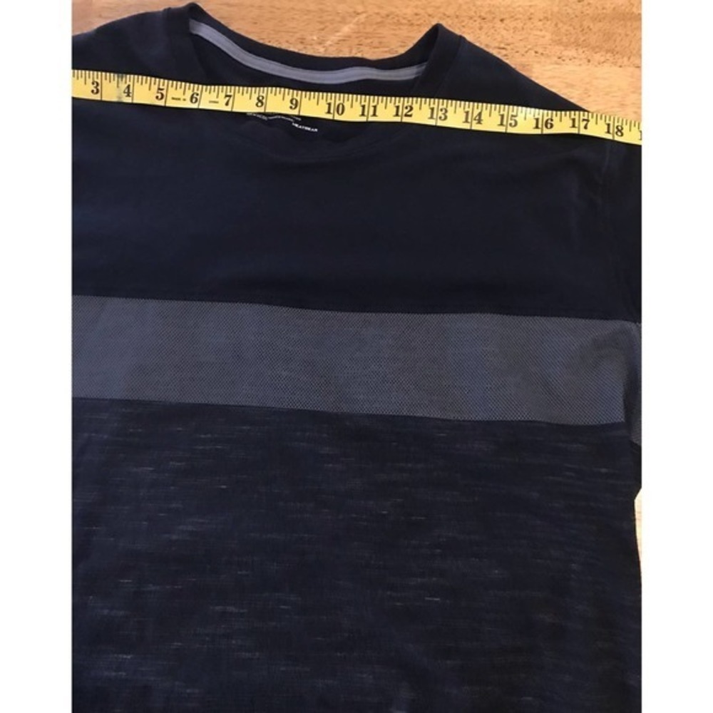 Under Armour Heat Gear Men's ‎ 2XL Short Sleeve Black, Grey Tee Shirt - Picture 7 of 14